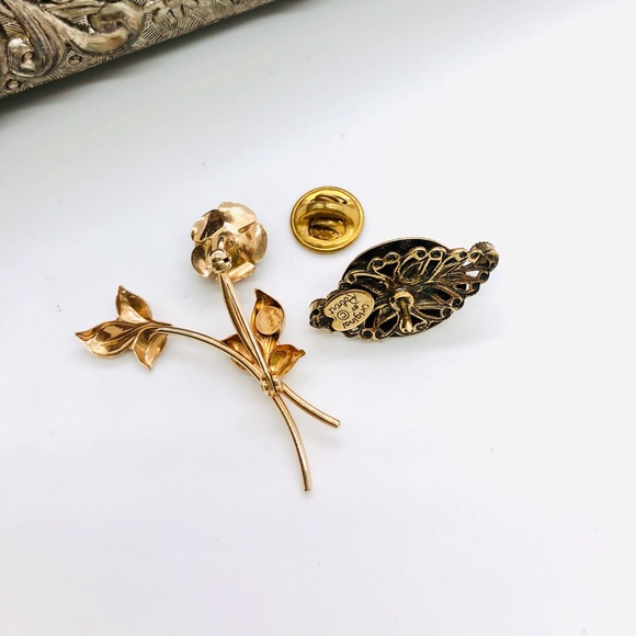 Vintage Original by Robert Pin & Gold Flower Brooch - Picture 8 of 16